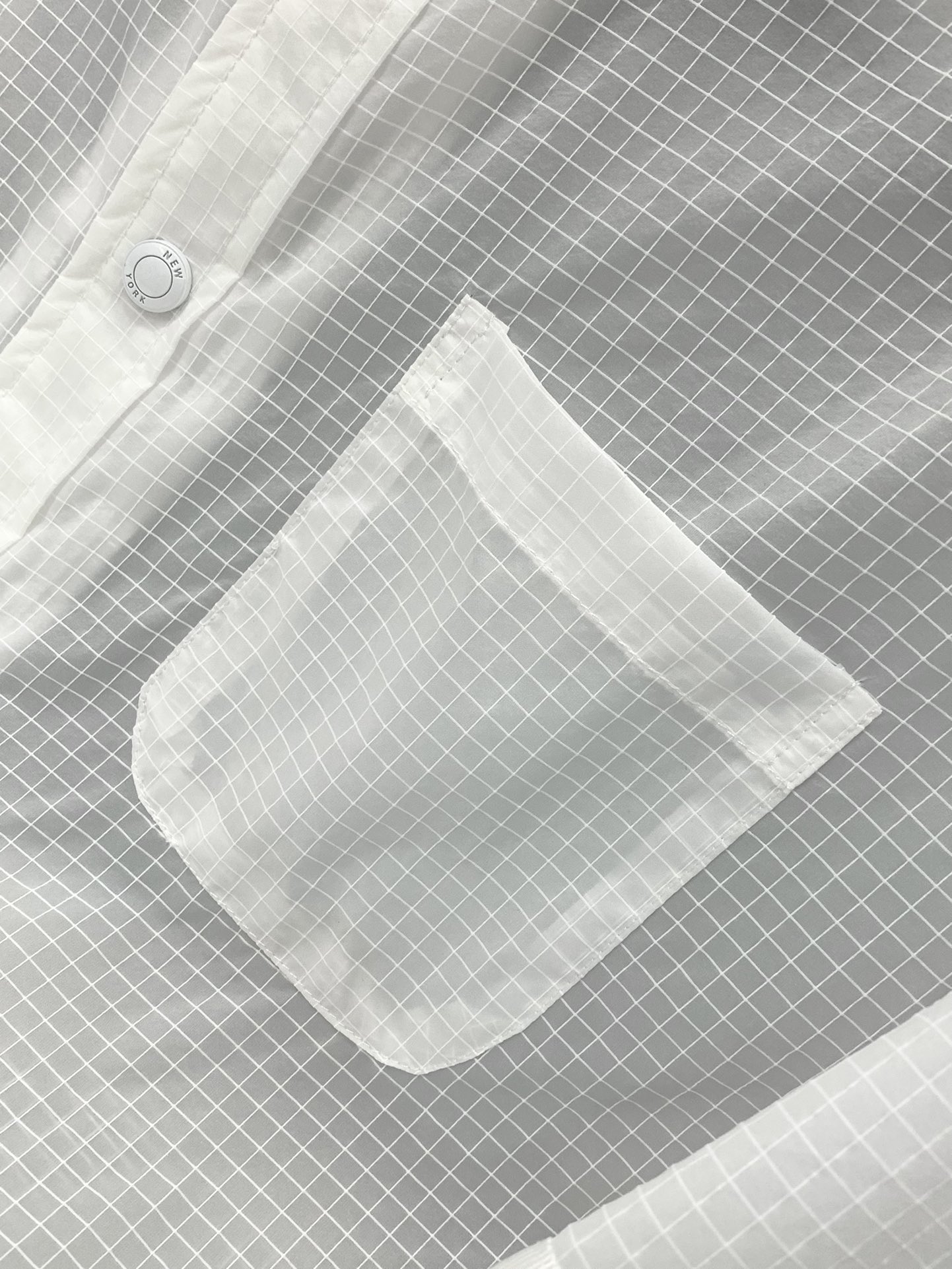 “2025 Thom Browne Summer Collection: Sunproof Jackets, Original Fabrics, High-Grade Designs” - 图片 6
