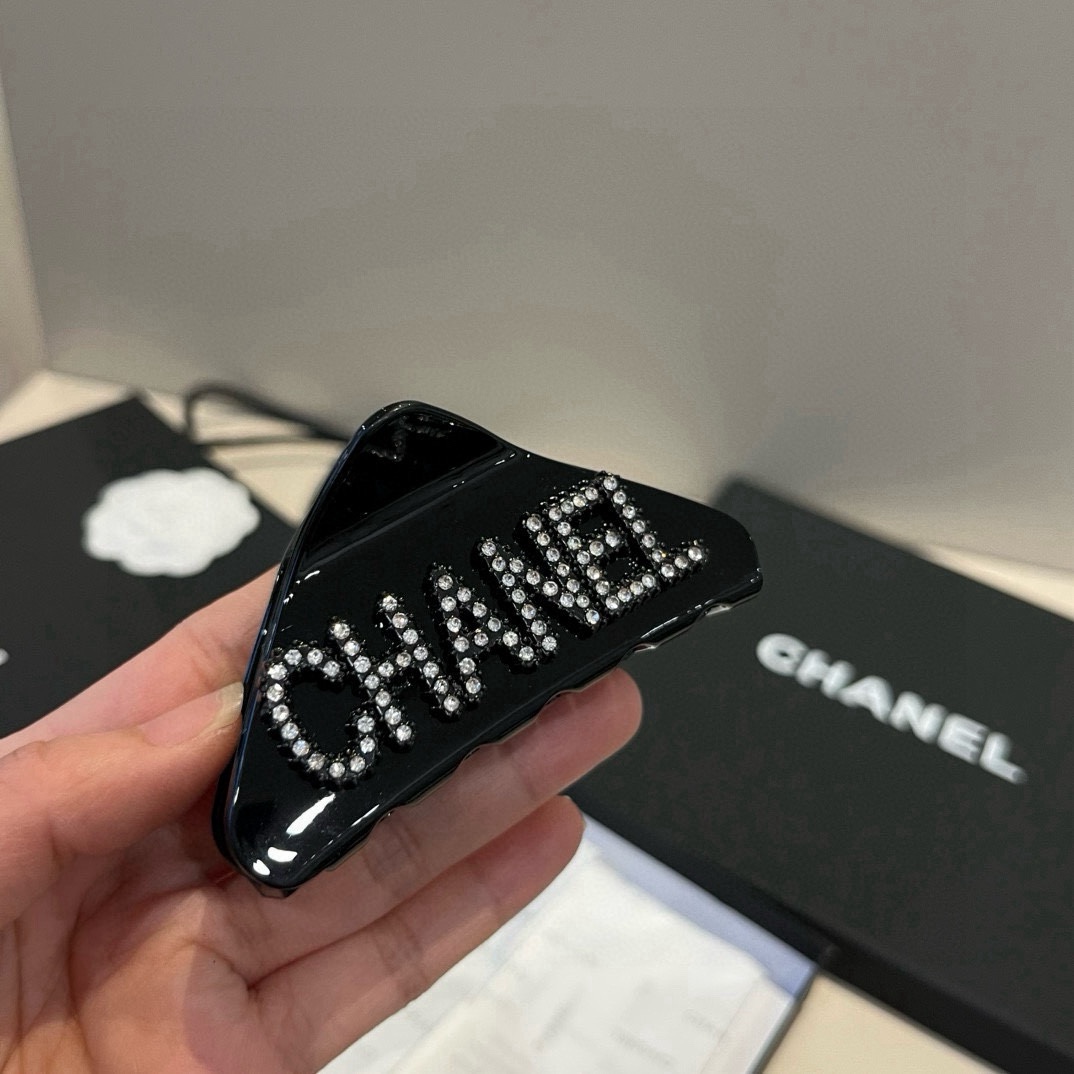 🆕

Chanel香奈儿新款发箍