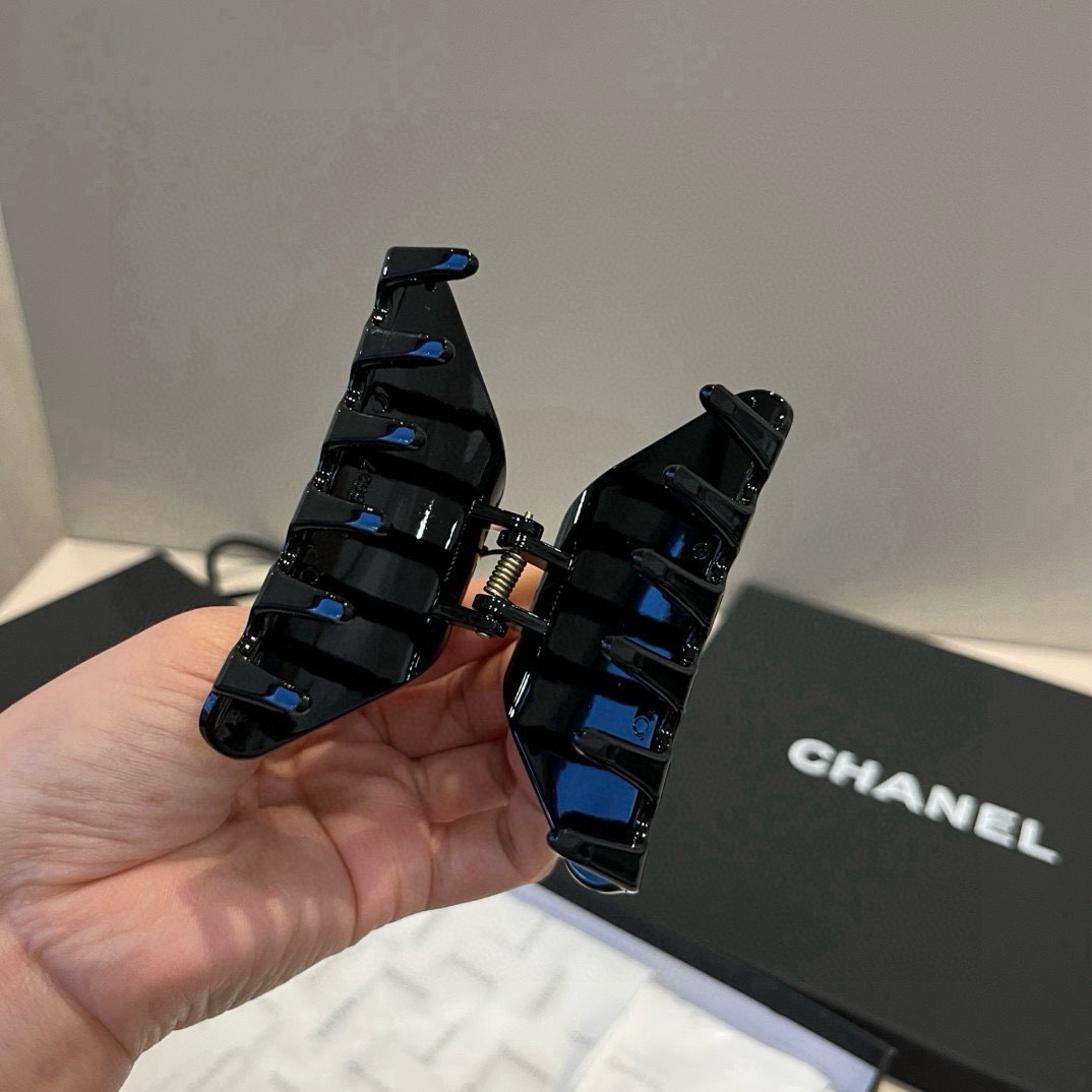 🆕

Chanel香奈儿新款发箍