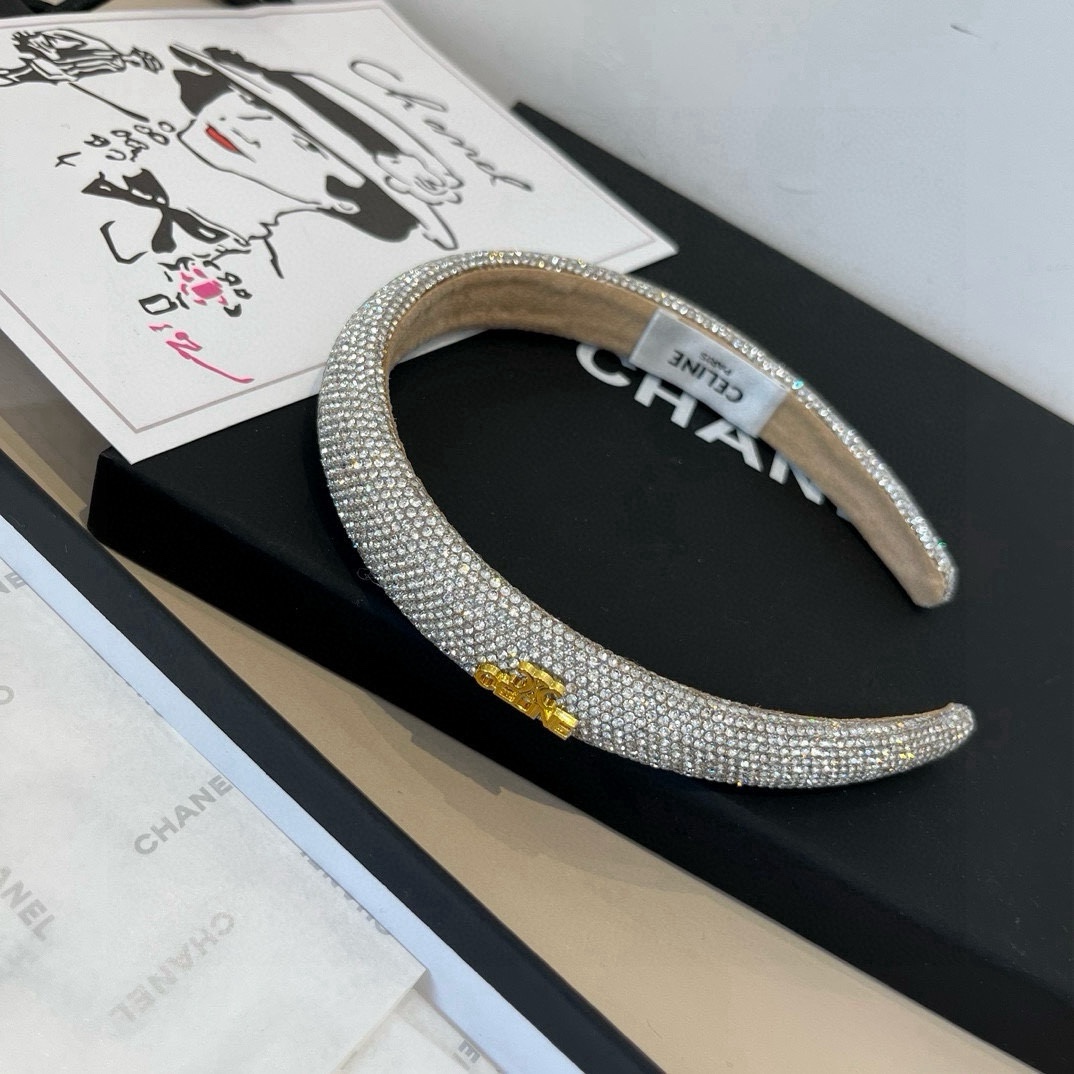 🆕

Celine赛琳新款发箍