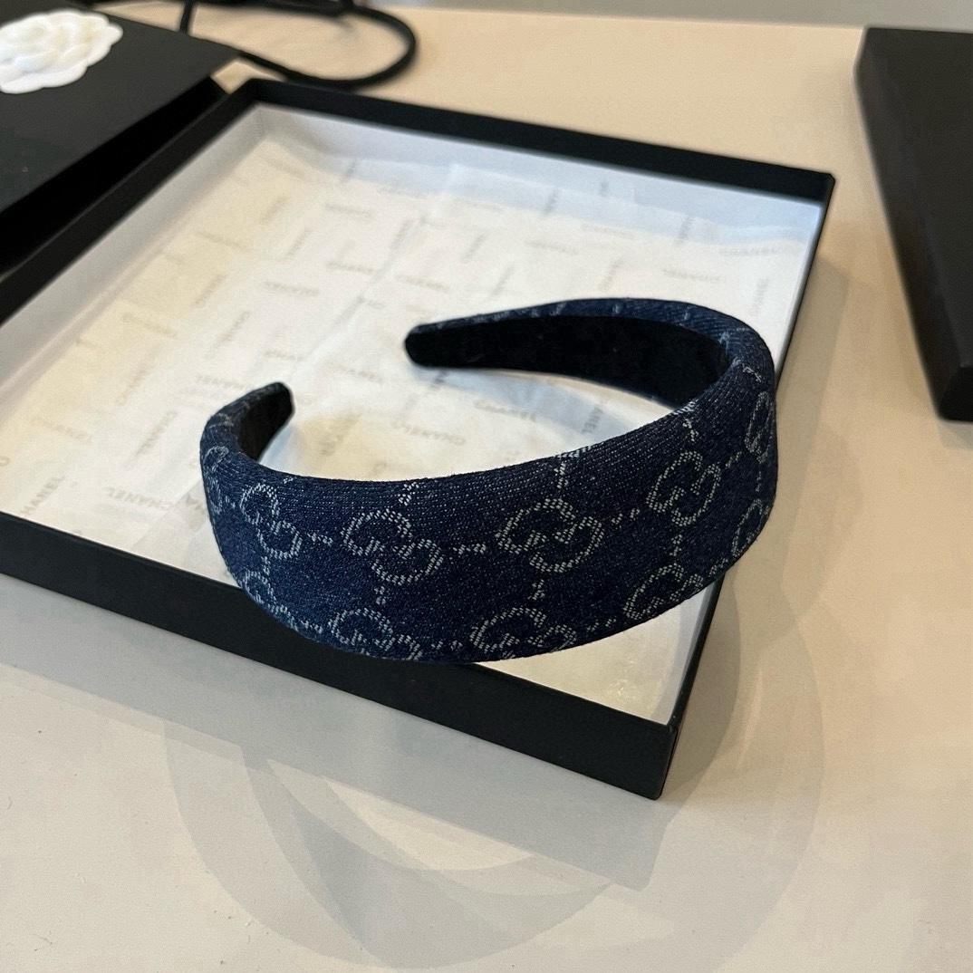 🆕

 Gucci古奇发箍3cm