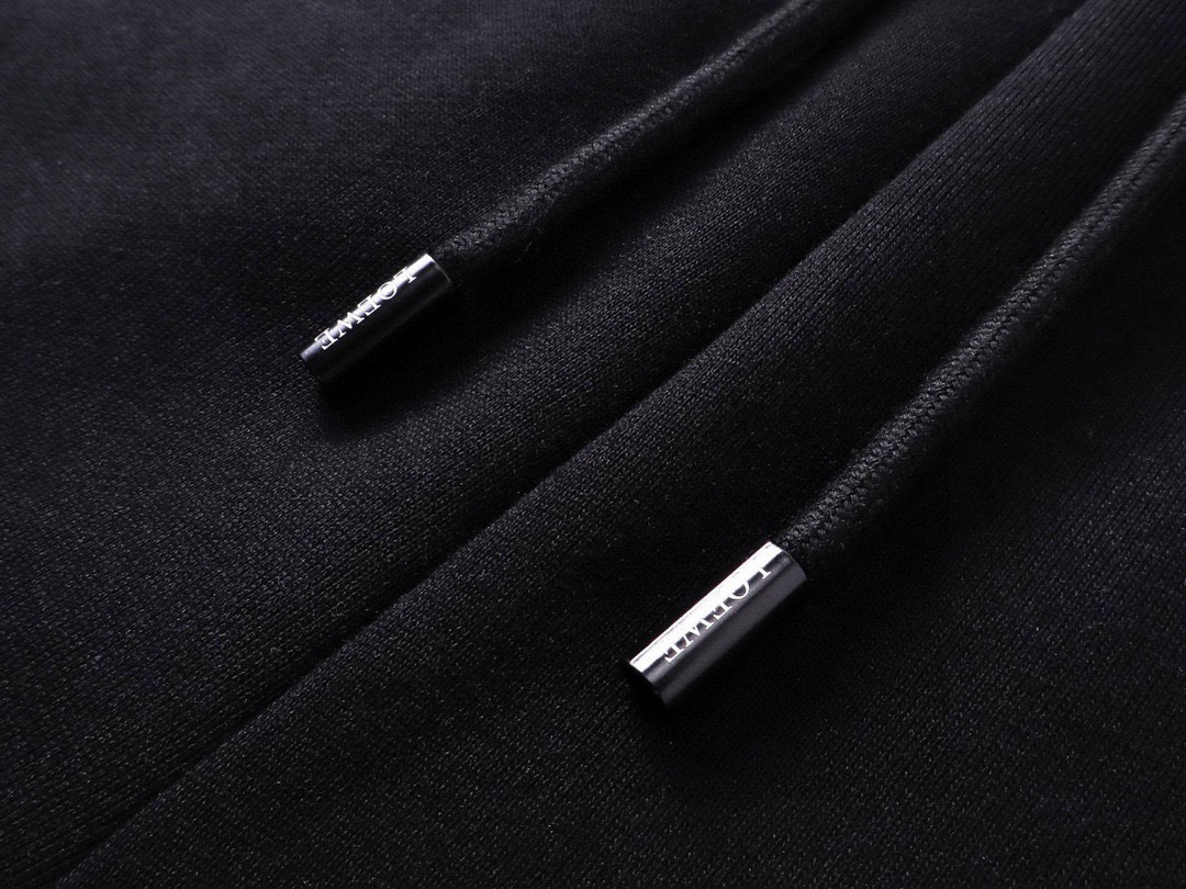 罗意威/Loewe 夏季新款 皮标logo休闲短裤 黑色