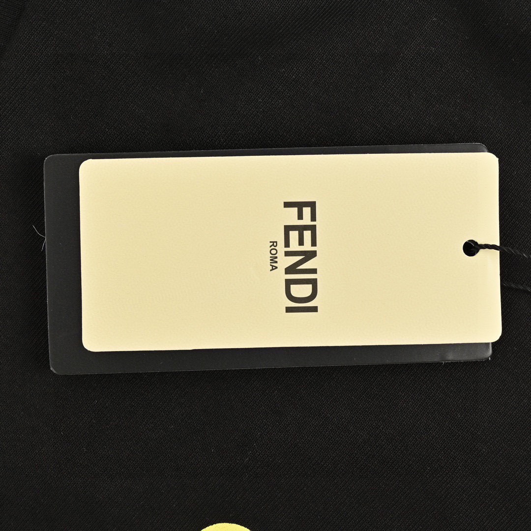 芬迪/Fendi 夏季新品 小怪兽眼睛印花圆领短袖T恤 黑色/白色