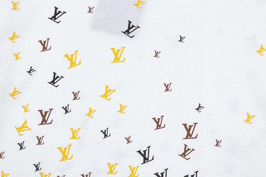 路易威登/Louis Vuitton 夏季新款 前后全景老花印花圆领短袖T恤黑色/白色