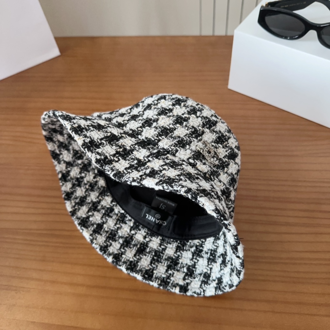 

香奈儿CHANEL 新品渔夫帽，小香logo经典简约，时尚休闲设计 跑量新品