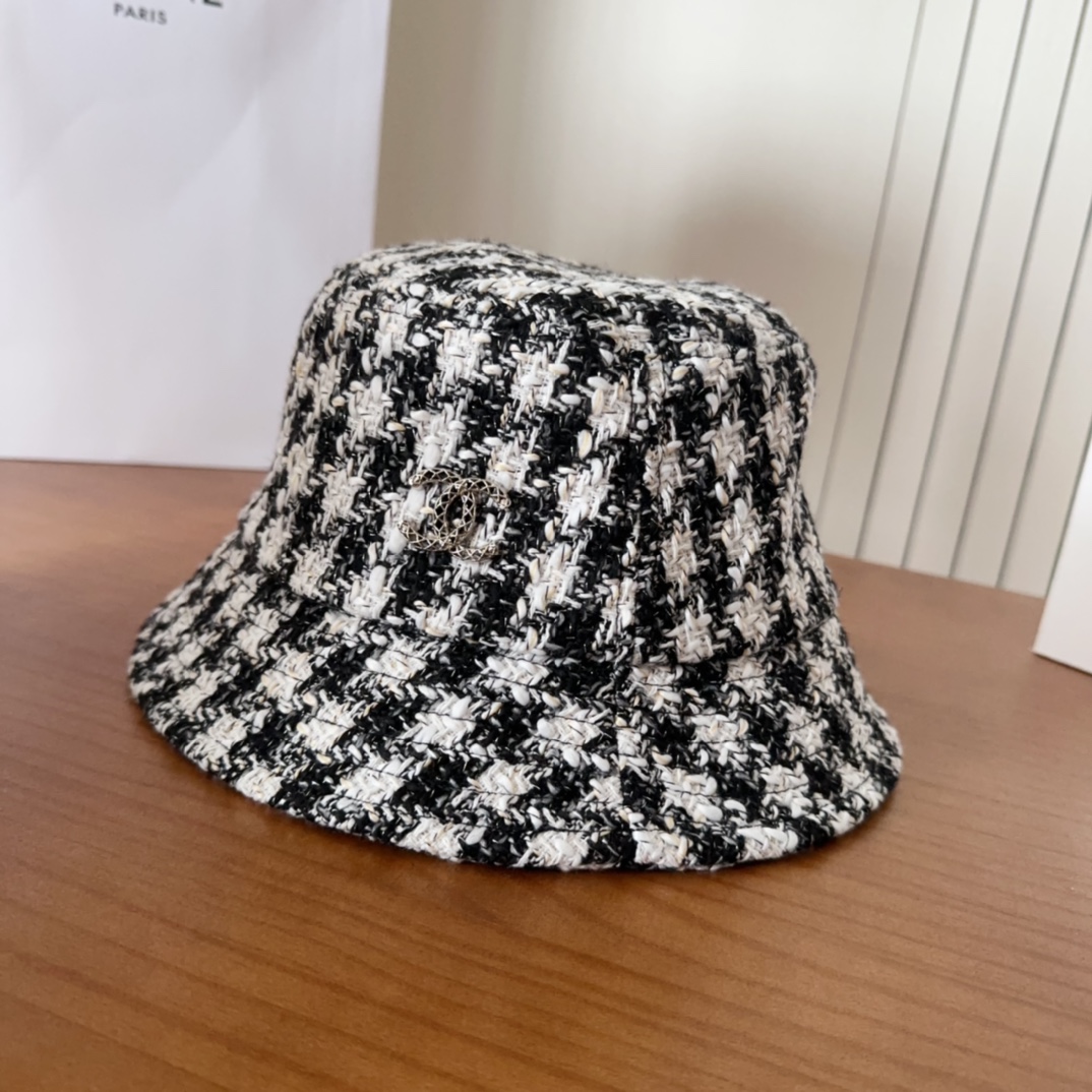 

香奈儿CHANEL 新品渔夫帽，小香logo经典简约，时尚休闲设计 跑量新品