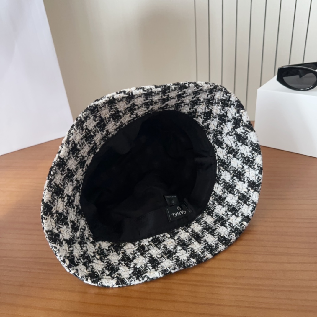 

香奈儿CHANEL 新品渔夫帽，小香logo经典简约，时尚休闲设计 跑量新品