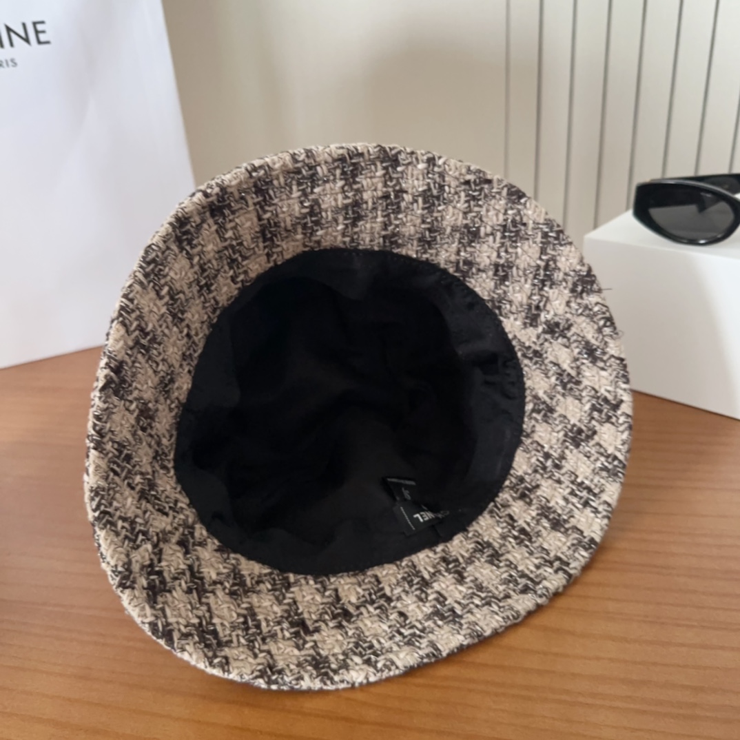 

香奈儿CHANEL 新品渔夫帽，小香logo经典简约，时尚休闲设计 跑量新品