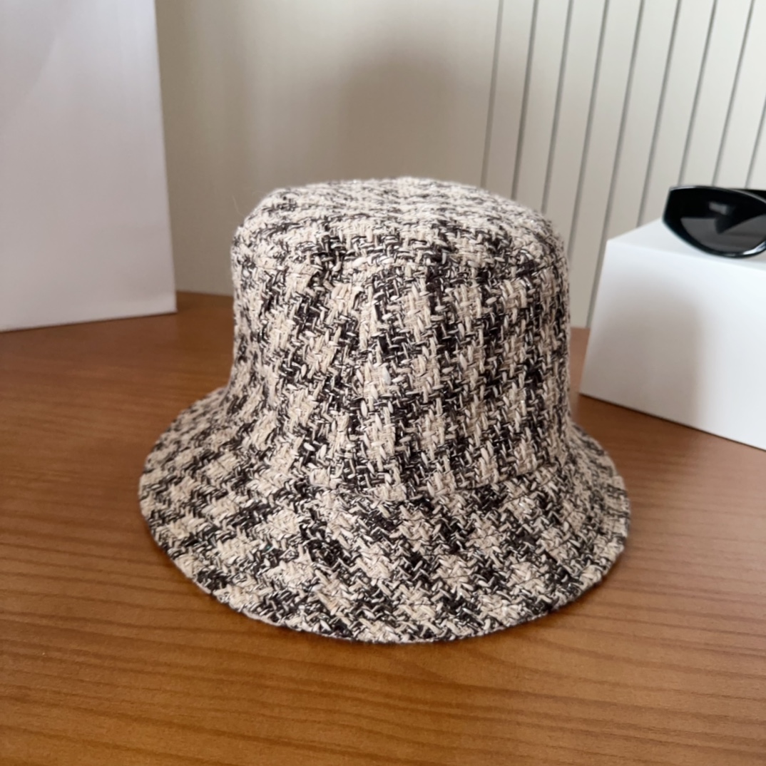 

香奈儿CHANEL 新品渔夫帽，小香logo经典简约，时尚休闲设计 跑量新品