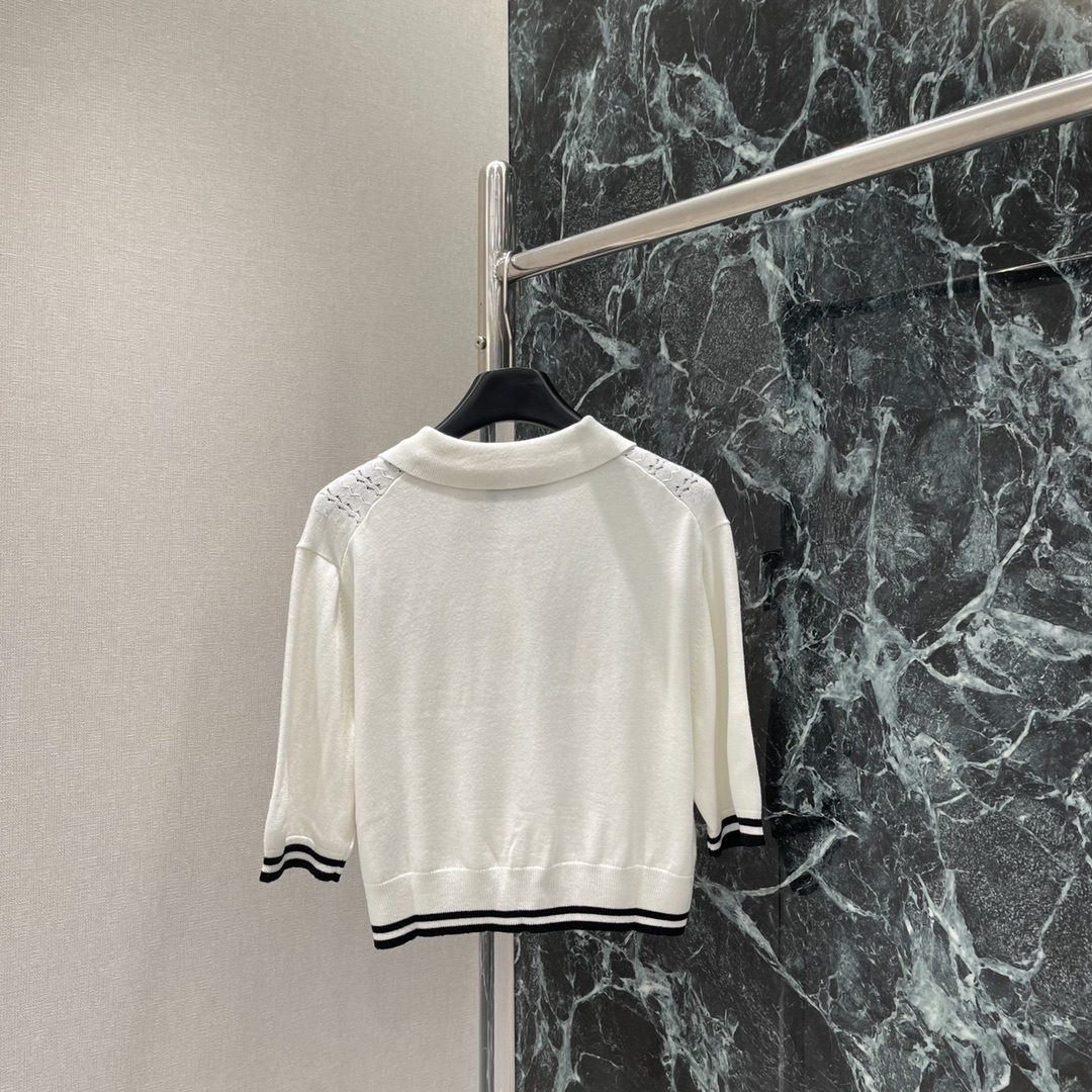 “Versatile One-Size-Fits-All Dress with Micro-Charging Blouse and Semi-Skirt Suit: Fashionable and Functional Clothing” - 图片 9