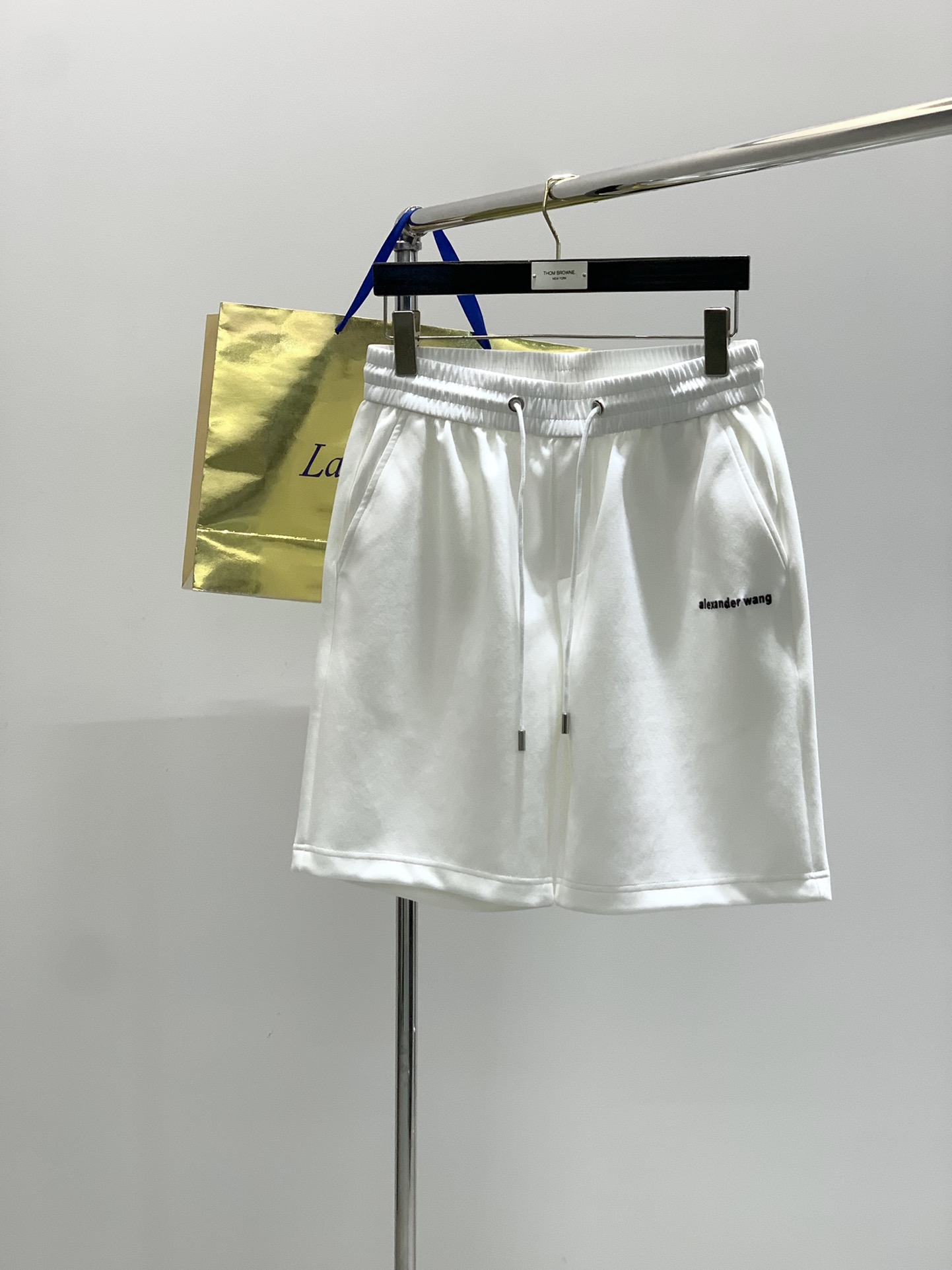 Fashion Series: King Alexander’s Unique White Leisure Shorts and Pants in M-4XL Sizes