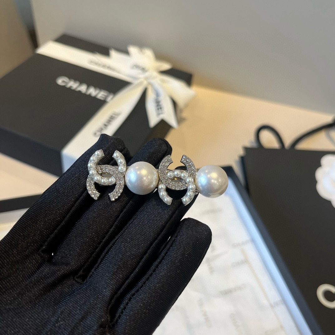🆕

Chanel香奈儿发夹