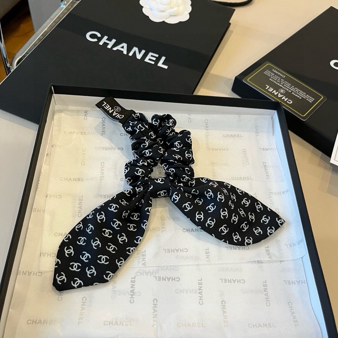 🆕

Chanel香奈儿发圈 官方款