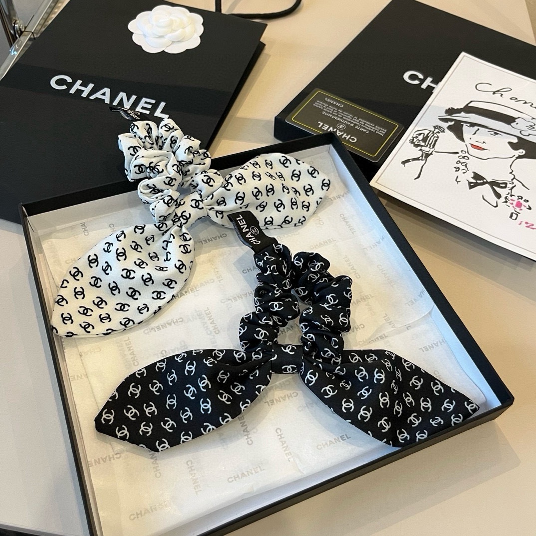 🆕

Chanel香奈儿发圈 官方款