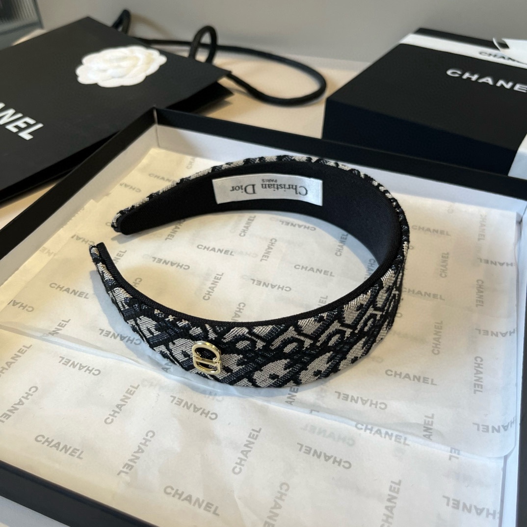 🆕

Dior迪奥新款发箍