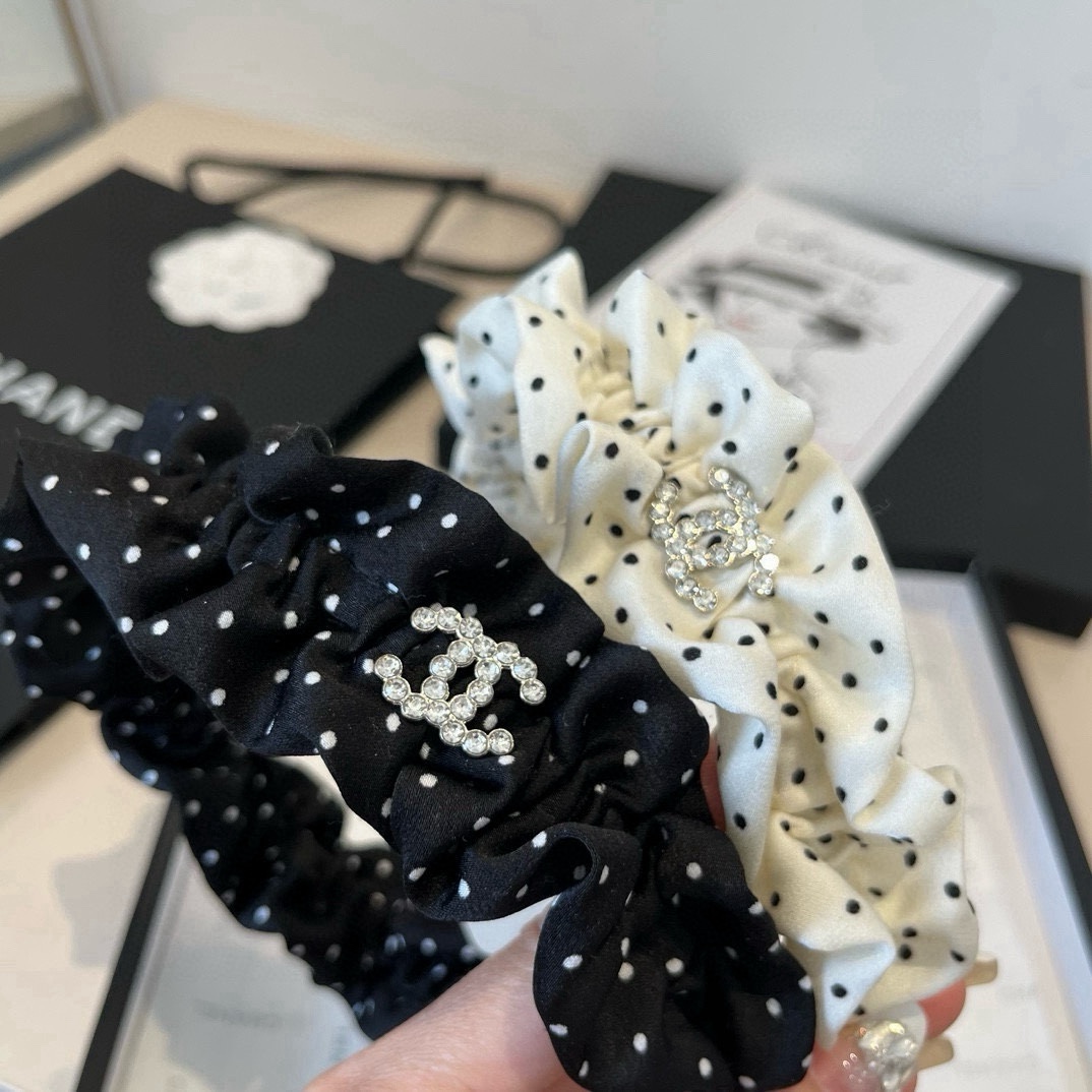 🆕

Chanel香奈儿2025新款发箍