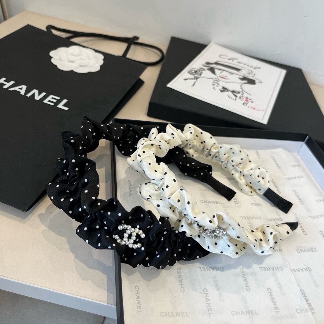 🆕

Chanel香奈儿2025新款发箍