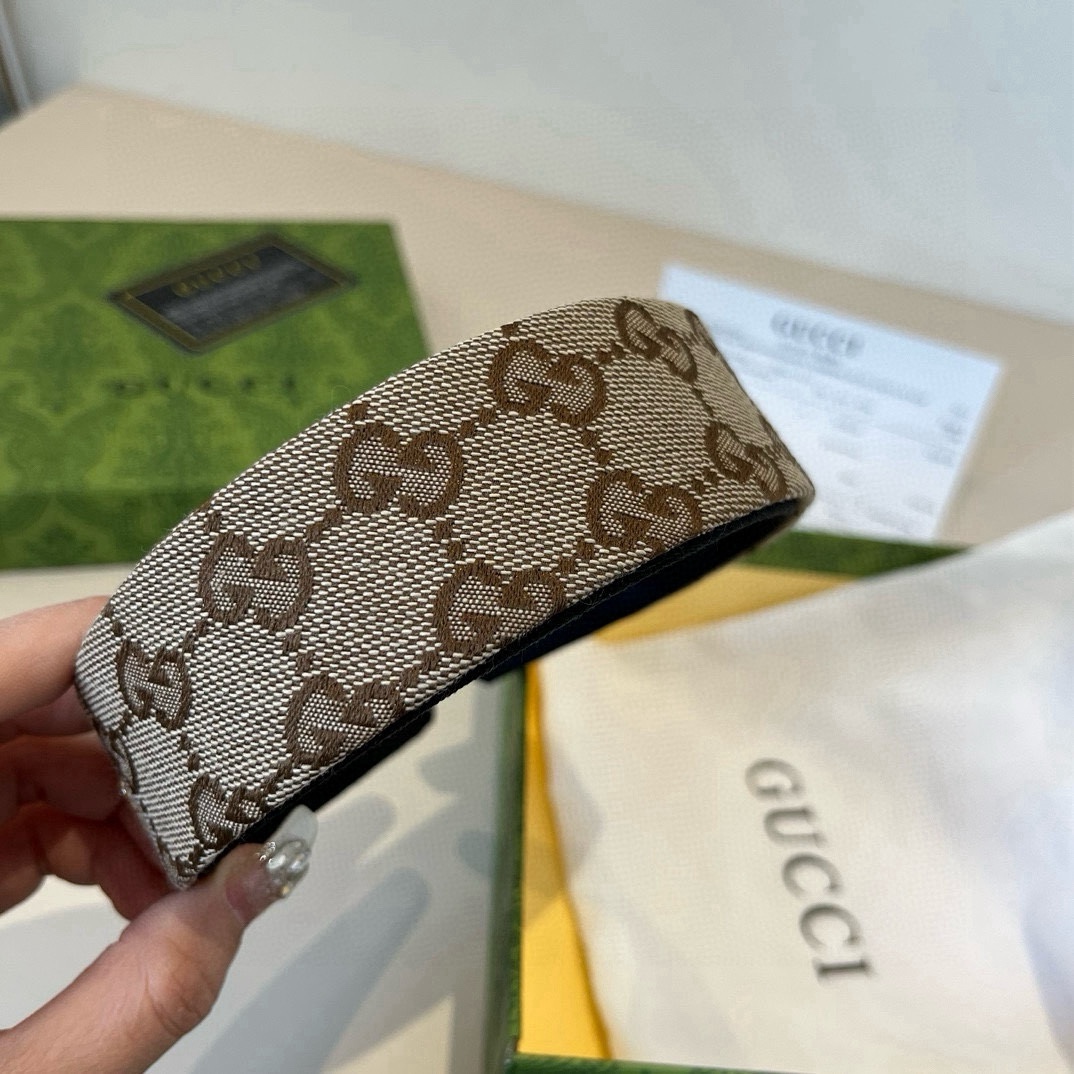 🆕

Gucci古奇新款发箍
