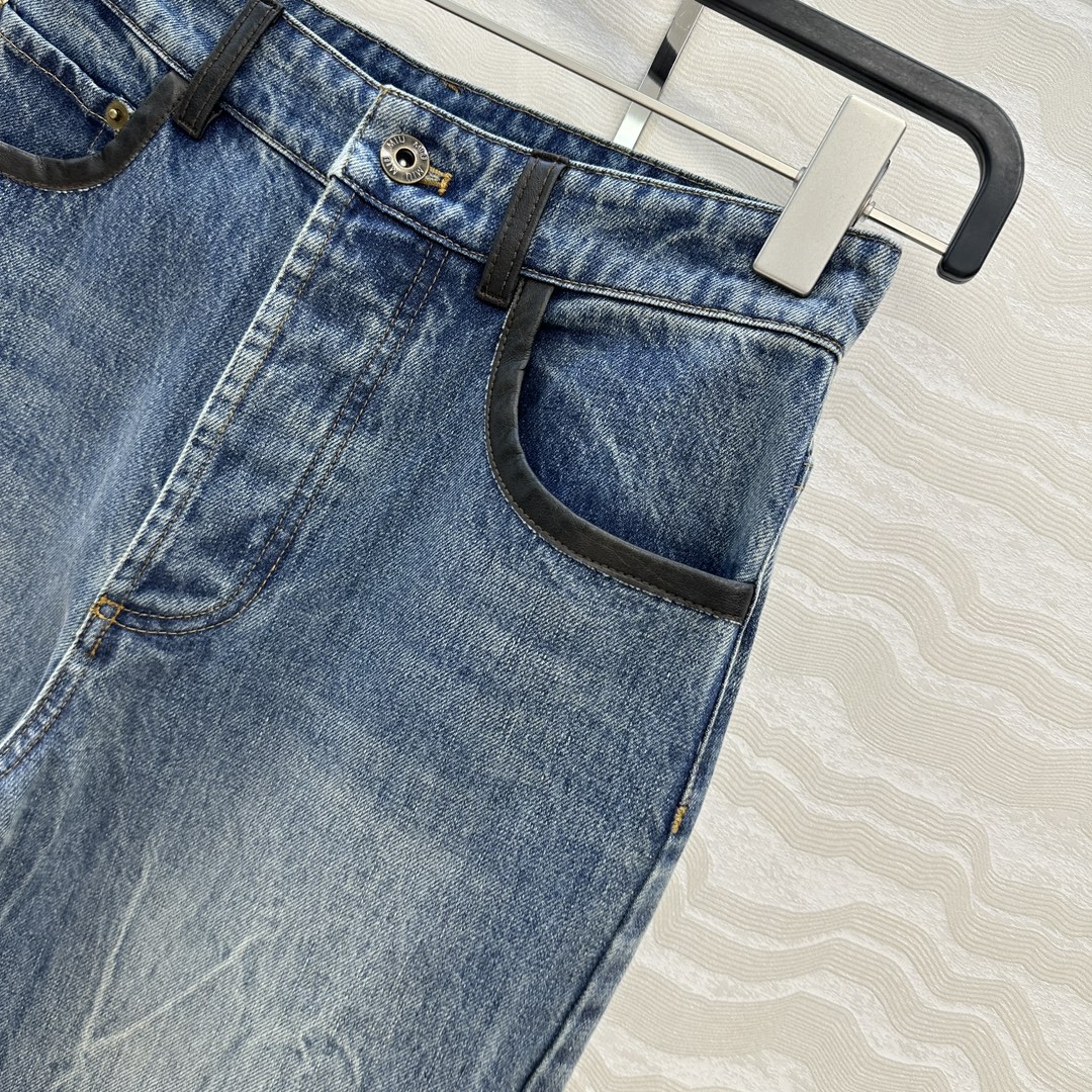 独家首发❤️原单品质，miu缪系少女穿搭！早秋新品时髦风牛仔直筒裤！马溜褶痕工艺洗水复古风辣妹丹尼牛仔！