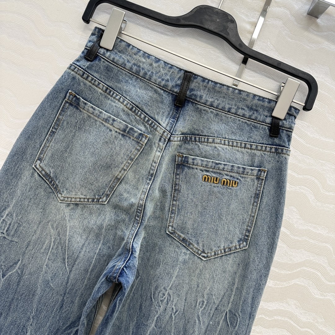 独家首发❤️原单品质，miu缪系少女穿搭！早秋新品时髦风牛仔直筒裤！马溜褶痕工艺洗水复古风辣妹丹尼牛仔！