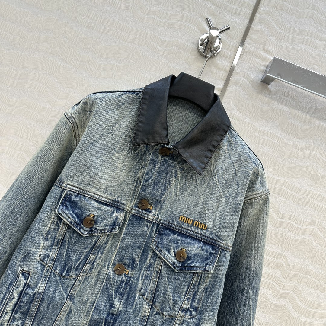 独家首发❤️原单品质，miu缪系少女穿搭！早秋新品时髦风牛仔夹克外套！马溜褶痕工艺洗水复古风辣妹丹尼牛仔