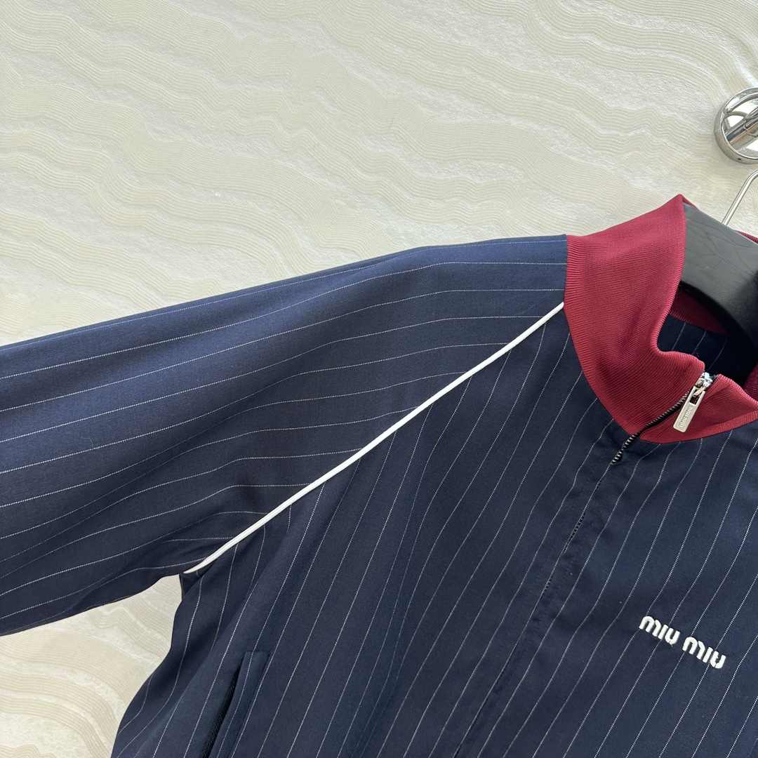 独家首发❤️原单品质miu系少女穿搭！知性分子学院风落肩短款夹克外套！撞色罗纹领拼接设计甜酷兼备减龄穿搭