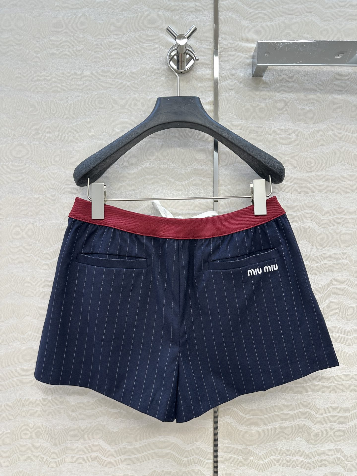 独家首发❤️原单品质miu系少女穿搭！知性分子学院风小短裤！撞色罗纹腰带拼接设计甜酷兼备减龄穿搭。海军蓝