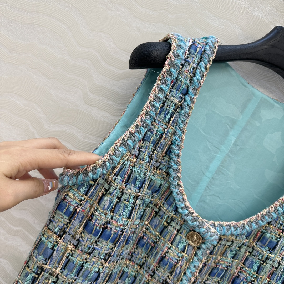 独家首发🍓高端原单品质coco25a最佳名媛风气质连衣裙外套两穿设计马甲。100%真丝提花里衬。高级定制