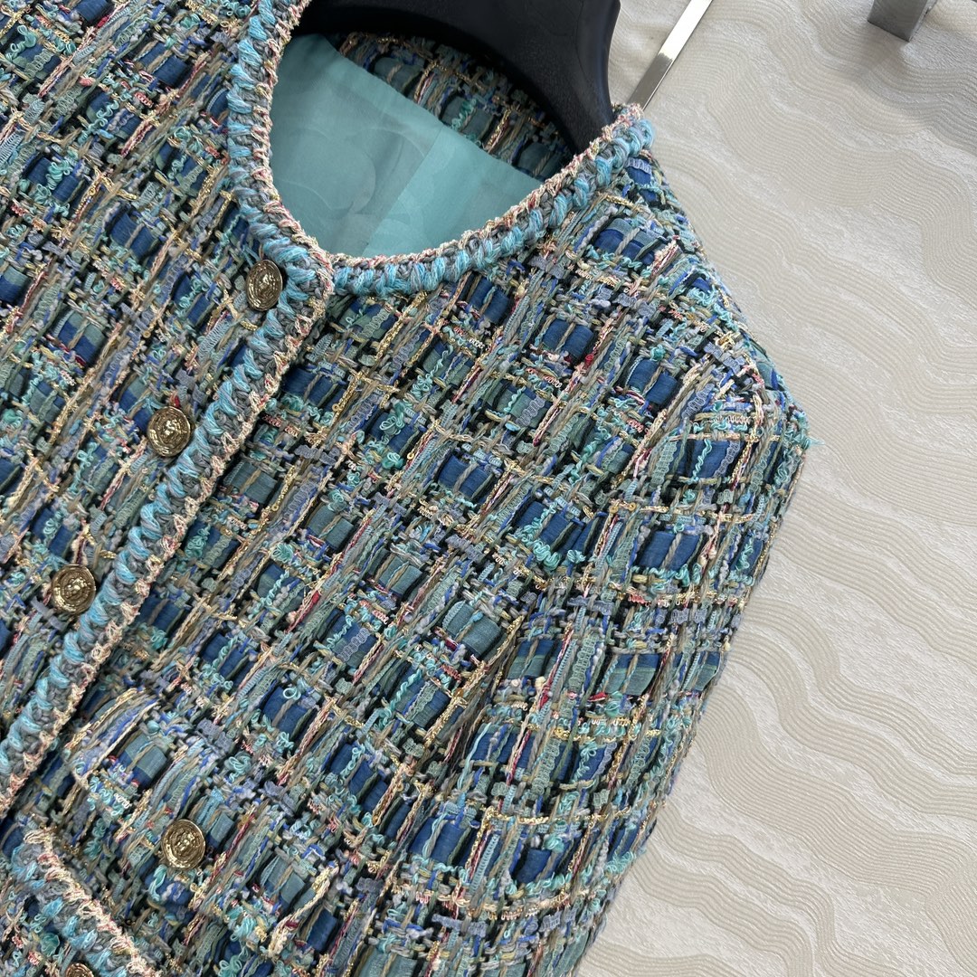 独家首发🍓高端原单品质coco25a最佳名媛风气质外套。100%真丝提花里衬。高级定制孔雀🦚绿彩线编织格