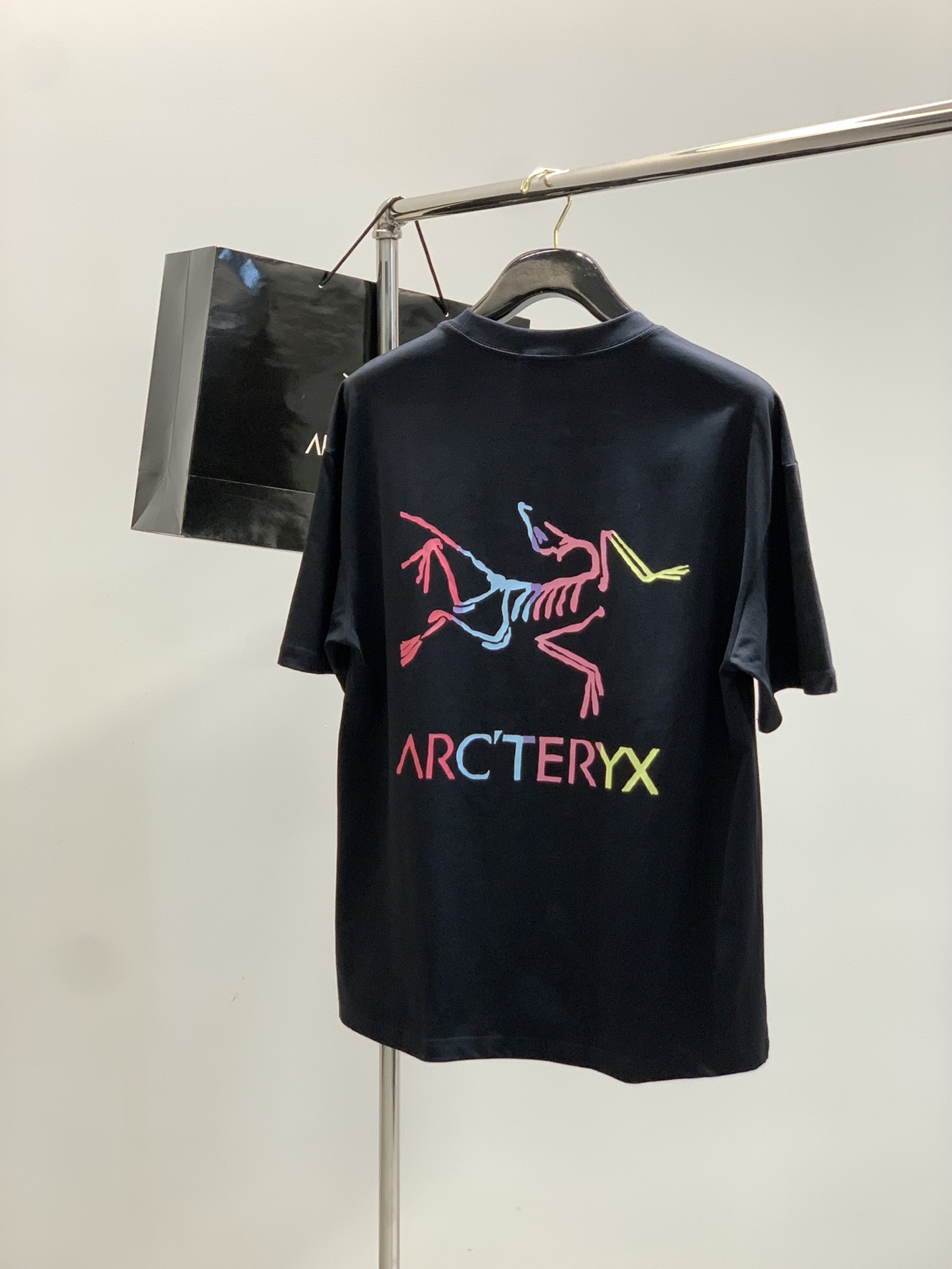 Arcteryx P950 Summer T-Shirts: Stylish, Elegant, Imported Fabrics, Complex Processes. - 图片 2