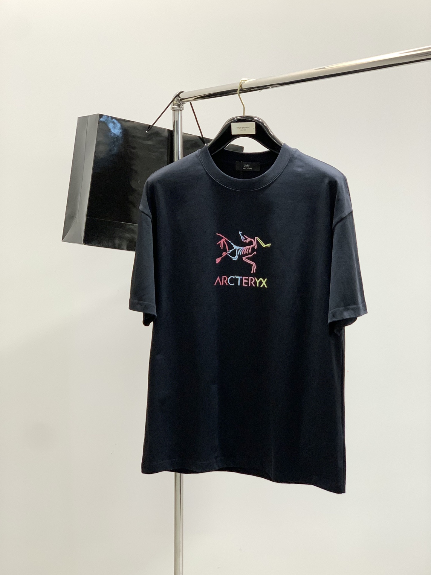 Arcteryx P950 Summer T-Shirts: Stylish, Elegant, Imported Fabrics, Complex Processes. - 图片 1