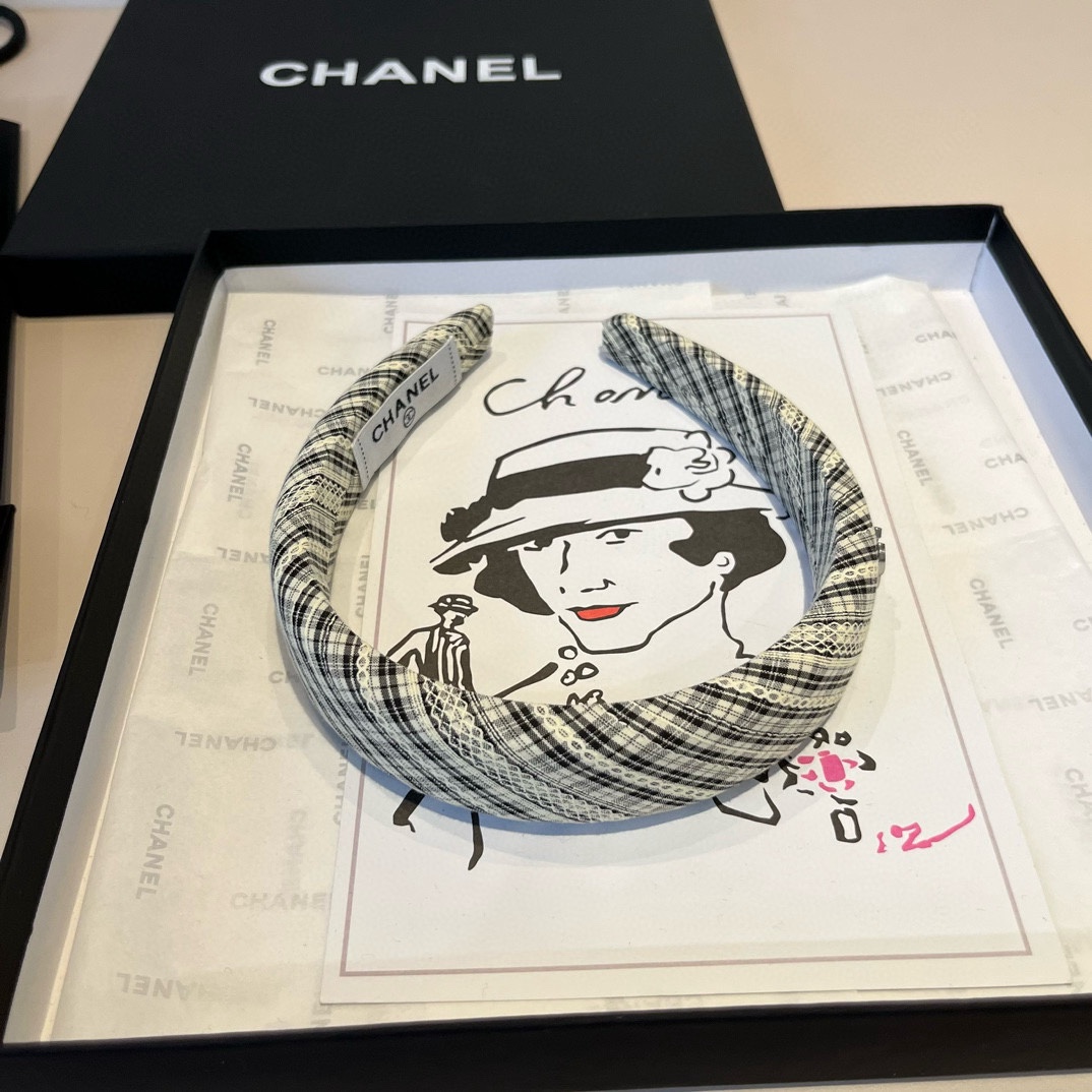 🆕

Chanel香奈儿结发箍