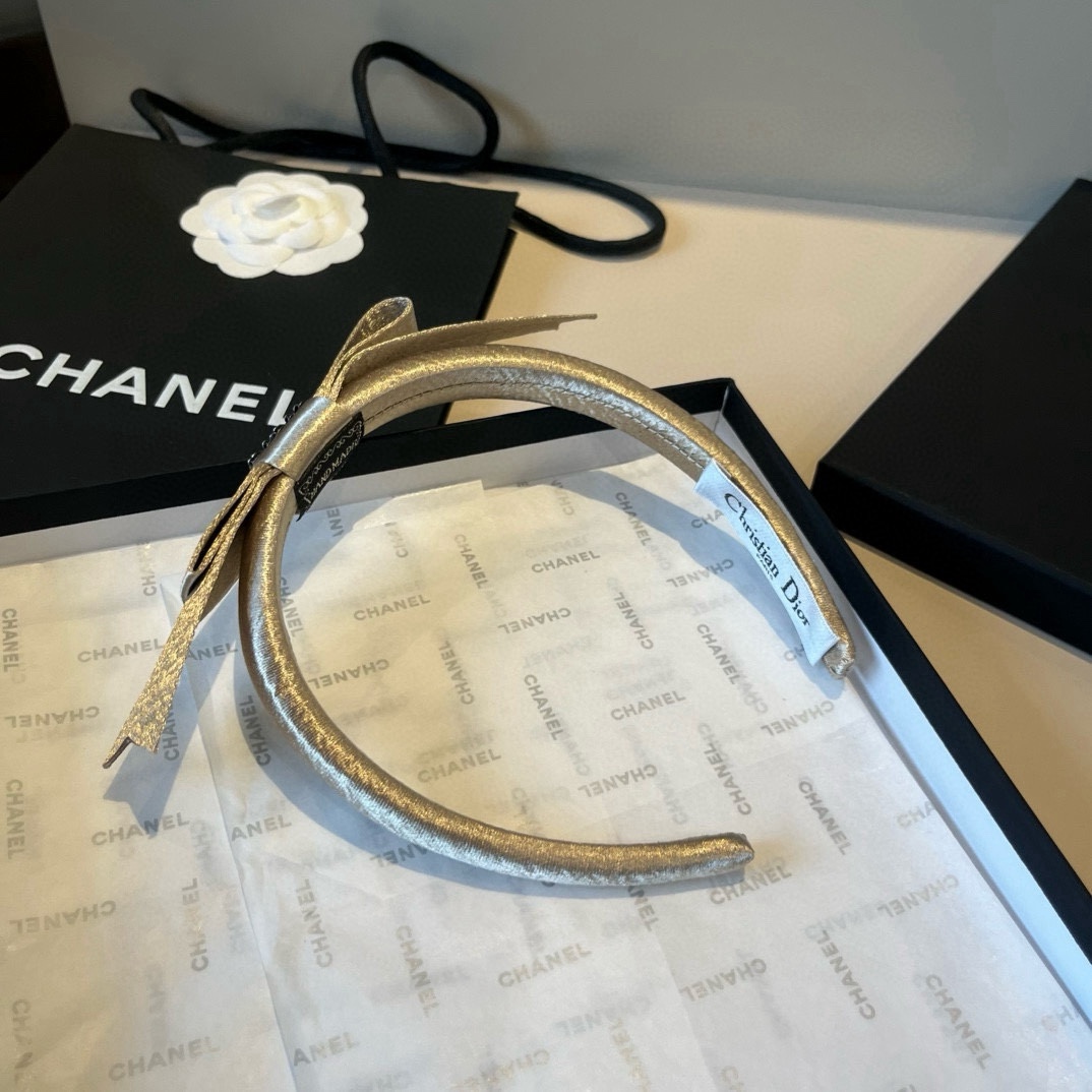 🆕

Dior迪奥新款发箍