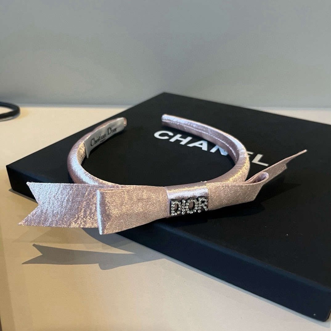 🆕

Dior迪奥新款发箍