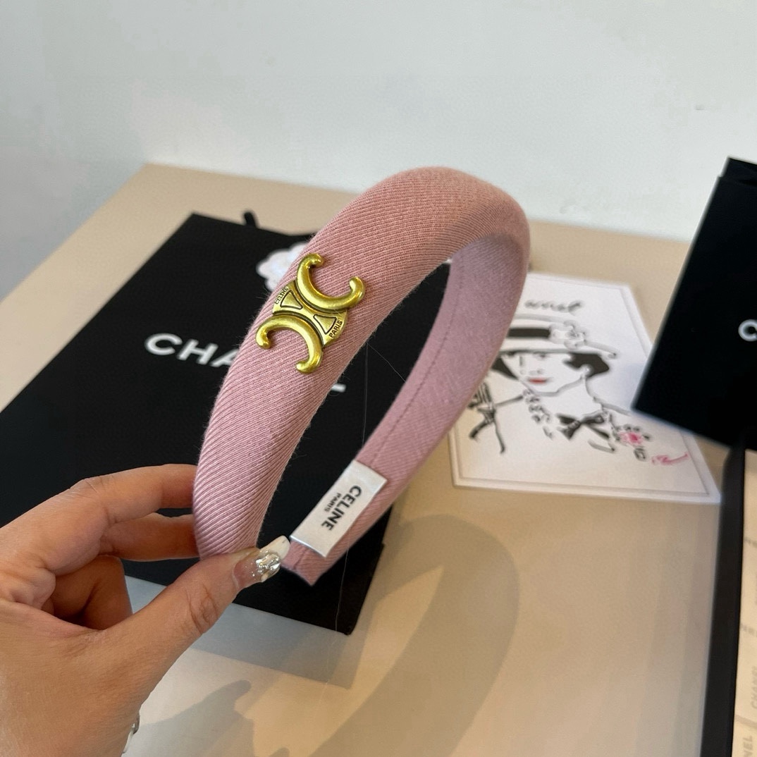 🆕

Celine赛琳新款发箍