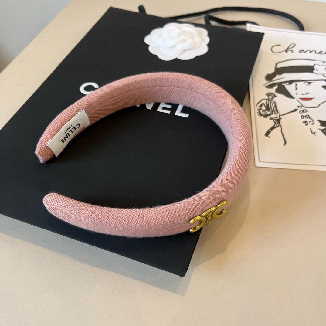 🆕

Celine赛琳新款发箍