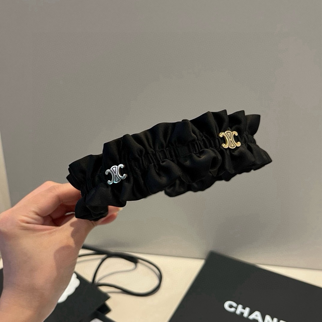 🆕


Celine赛琳发箍
