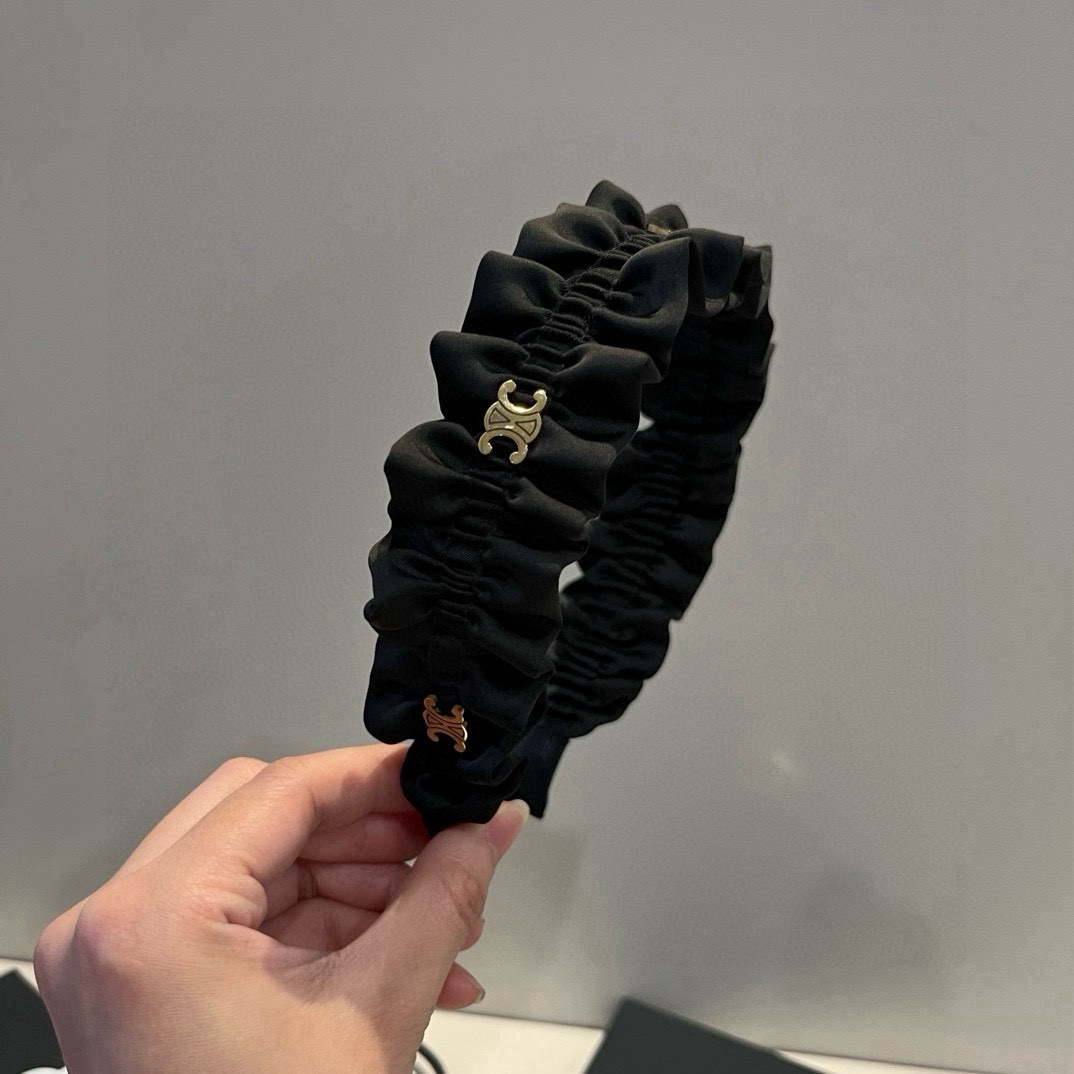 🆕


Celine赛琳发箍