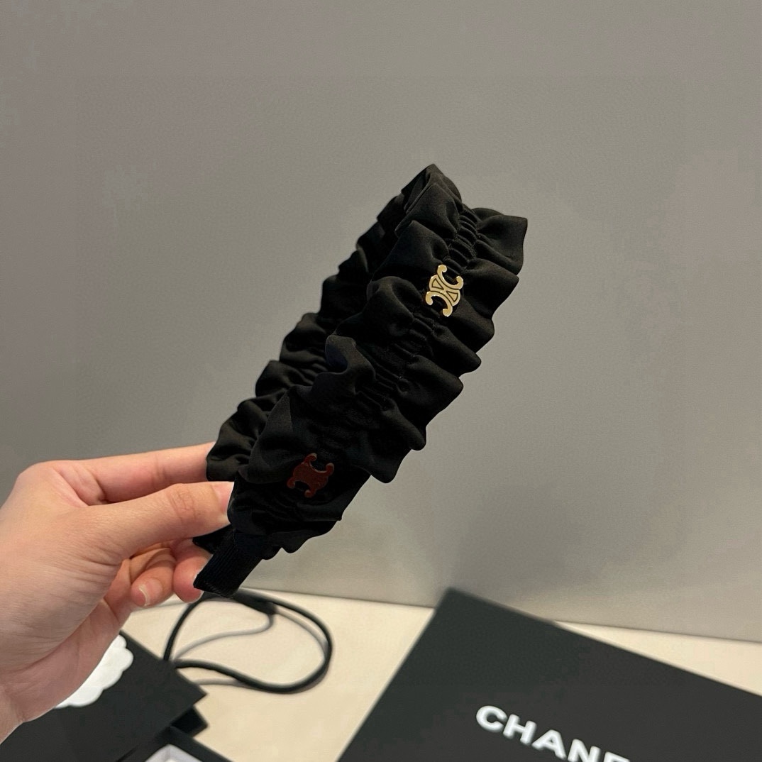 🆕


Celine赛琳发箍