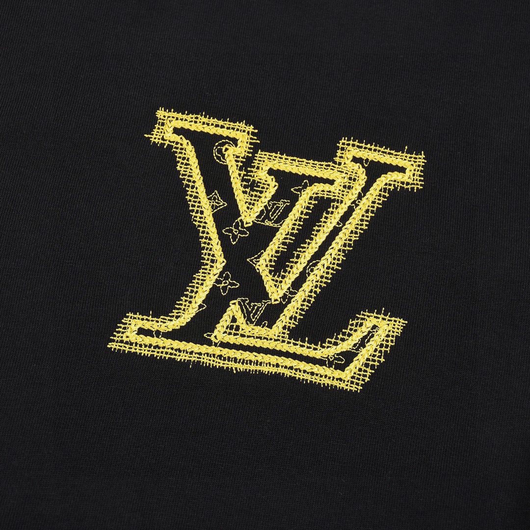 路易威登/Louis Vuitton 夏季新款 前后立体字母刺绣圆领短袖T恤 白色/黑色