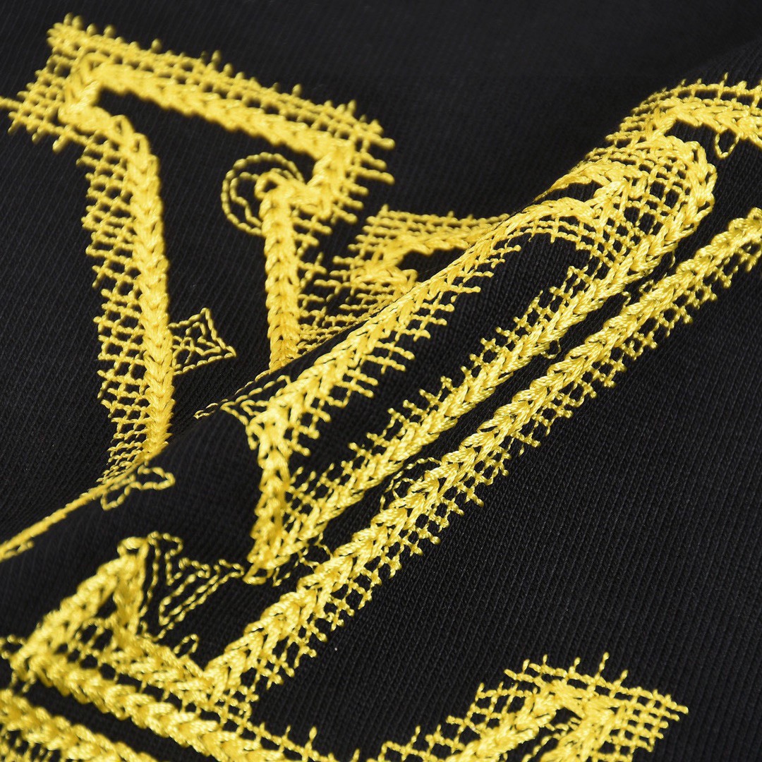 路易威登/Louis Vuitton 夏季新款 前后立体字母刺绣圆领短袖T恤 白色/黑色