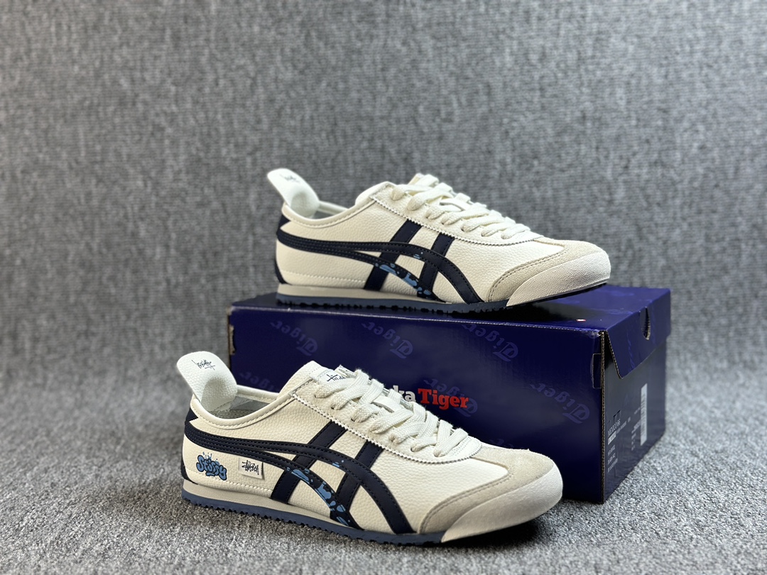 本地
Onitsuka Tiger  Mexico 66® Paraty x Stussy 百搭单品
板鞋 MEXICO 66是鬼冢虎旗下最经典的款式，李小龙最喜欢的一款训练鞋休闲鞋！鞋身特有的虎爪造型LOGO，辨识度非常高！更是由偶像明星李宇春等人代言，成为越来越流行的休闲鞋选择  
货号：DL408-142CC
尺码：36 37 37.5 38 39 39.5 40 41 42 42.5 43.5 44 45