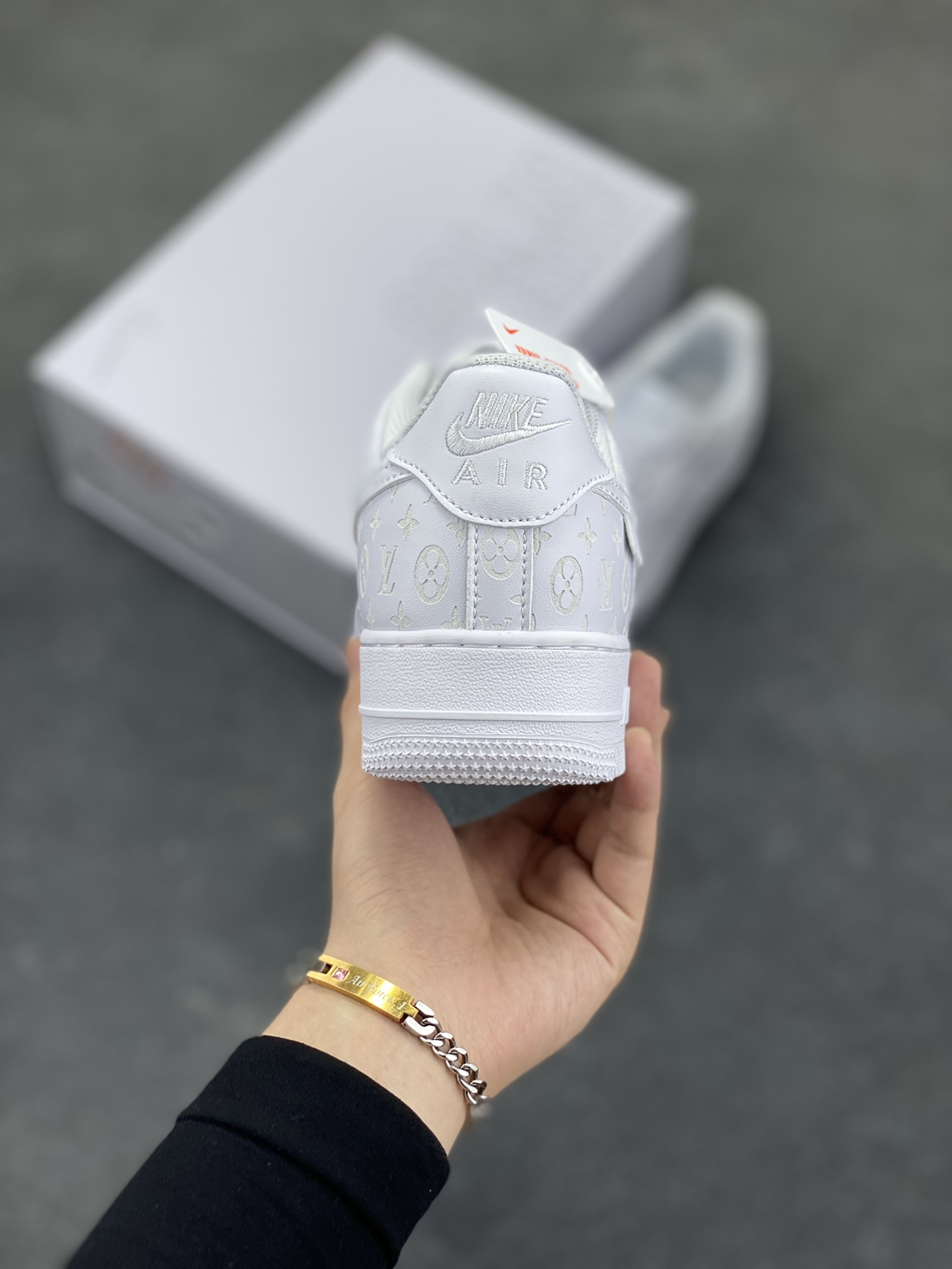 图片[4]-NK Air Force 1‘07 Low 定制款抽屉盒 空军一号低帮休闲板鞋 定制皮料 原楦原纸板 纯正版型 高清洁度 内置全掌气垫 货号：CW2288-111 尺码：36 36.5 37.5 38 38.5 39 40 40.5 41 42 42.5 43 44 44.5 45-选品中心