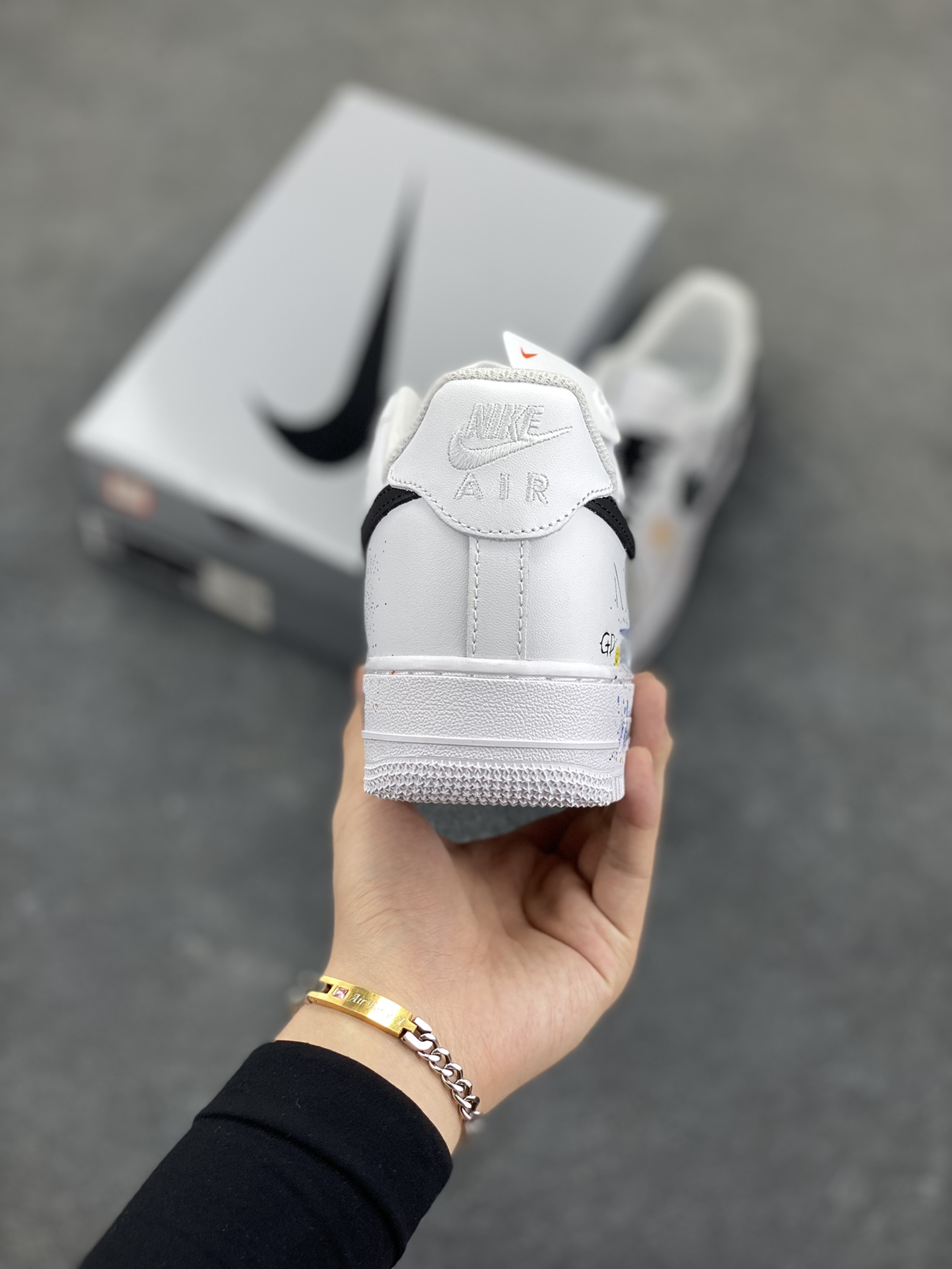 图片[4]-Nike Air Force 1 Low’07 蝴蝶涂鸦 空军一号低帮休闲板鞋 定制皮料 原厂3D打印 定制鞋盒 原楦原纸板 纯正空军版型 内置全掌气垫 货号：ZH0316-088 尺码：36 36.5 37.5 38 38.5 39 40 40.5 41 42 42.5 43 44 44.5 45-选品中心