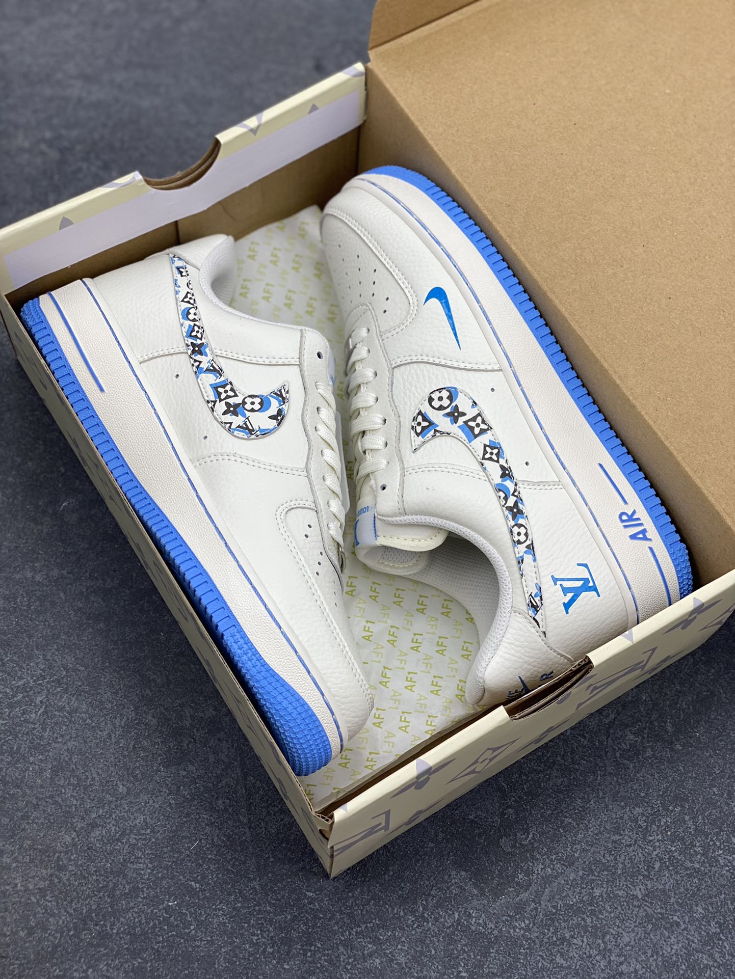 图片[9]-NIke Air Force 1 \’07 Low LV联名-奶白霜蓝 空军一号低帮 运动鞋 休闲鞋 折边针车 工艺难度大 原楦头原纸板 原装鞋盒 原厂鞋底 超高清洁度 细节完美 货号：LW9279-017 尺码：36 36.5 37.5 38 38.5 39 40 40.5 41 42 42.5 43 44 44.5 45-选品中心