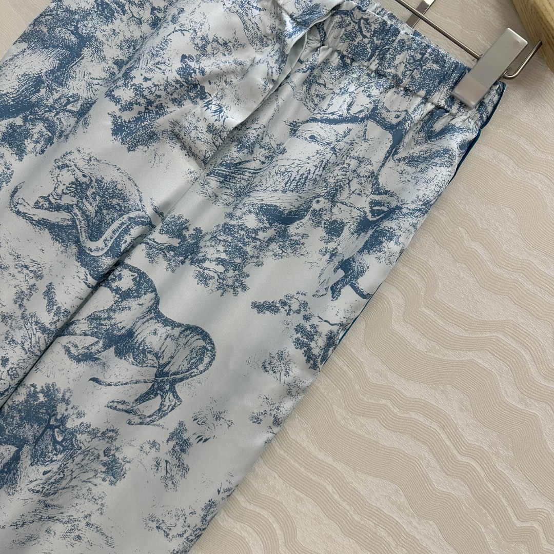 Miss D’s New Silk Pyjamas: Exclusive, Elegant, and Comfortable for Summer - 图片 6