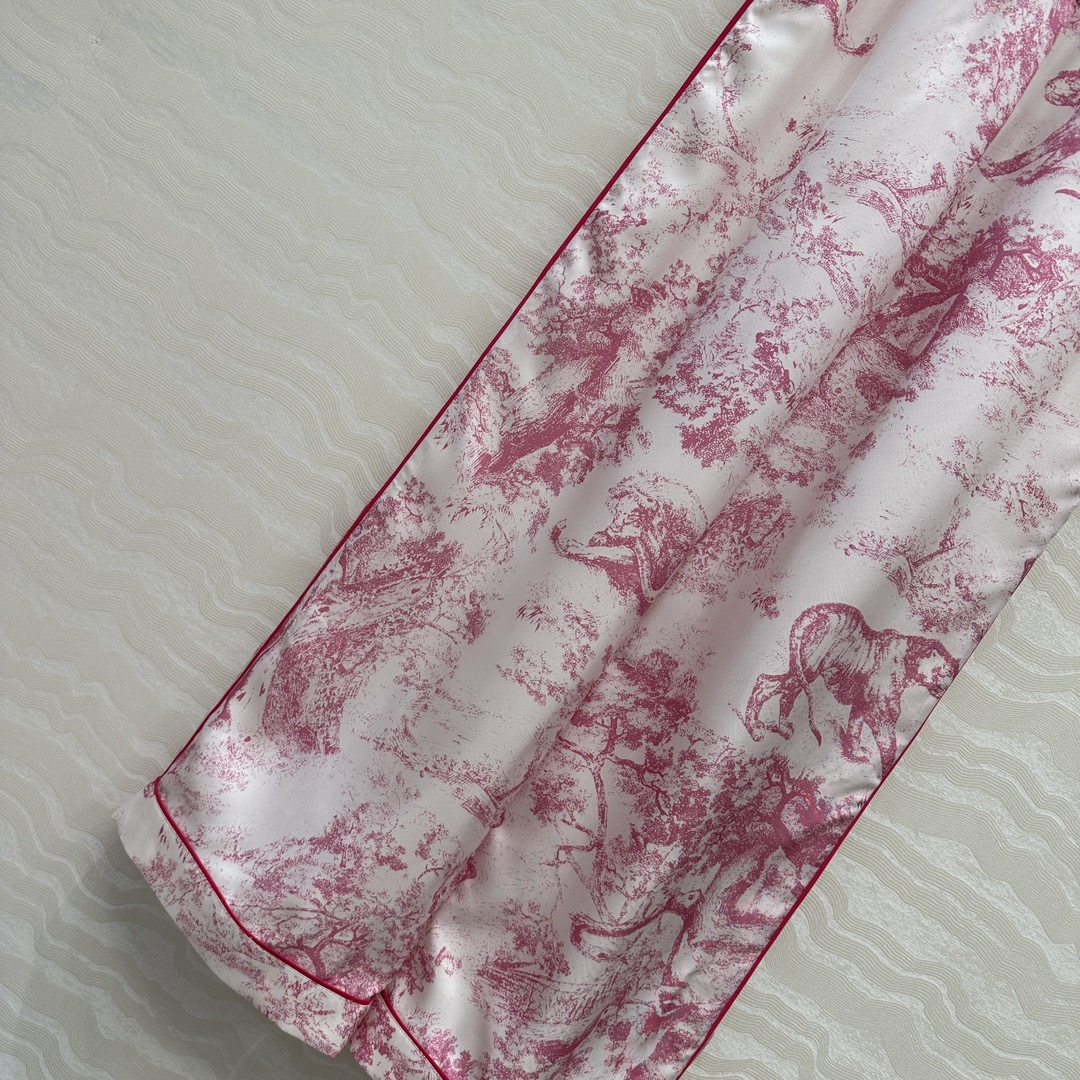 Miss D’s New Silk Pyjamas: Elegant, Exclusive, and Perfect for Summer - 图片 8
