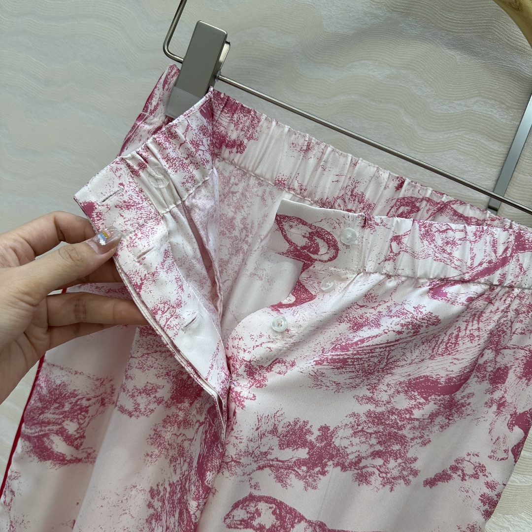 Miss D’s New Silk Pyjamas: Elegant, Exclusive, and Perfect for Summer - 图片 6