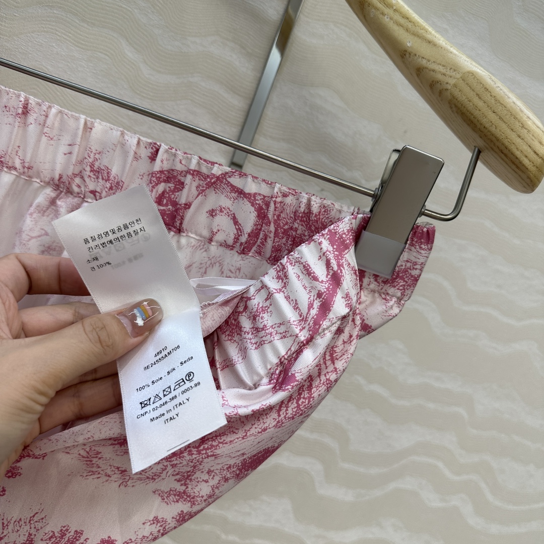 Miss D’s New Silk Pyjamas: Elegant, Exclusive, and Perfect for Summer - 图片 7