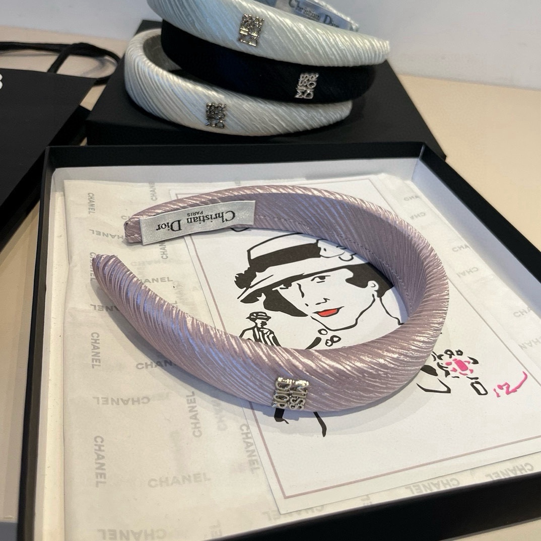 🆕
Dior迪奥新款发箍